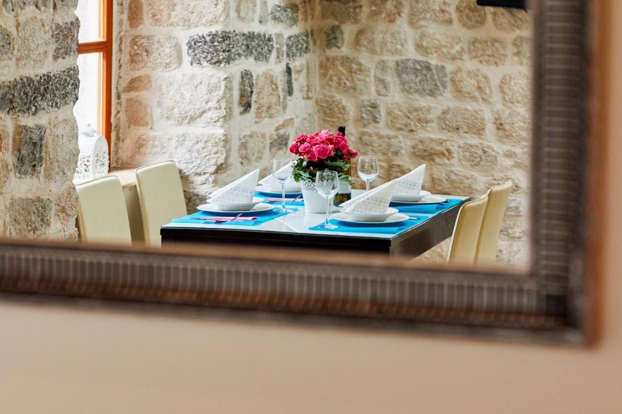 La Dolce Vita Apartment Kotor Buitenkant foto