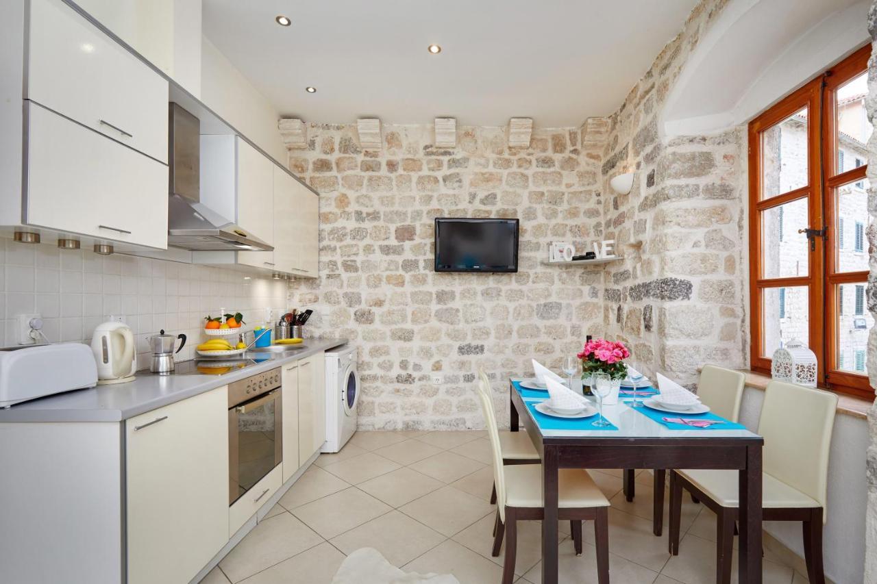 La Dolce Vita Apartment Kotor Buitenkant foto