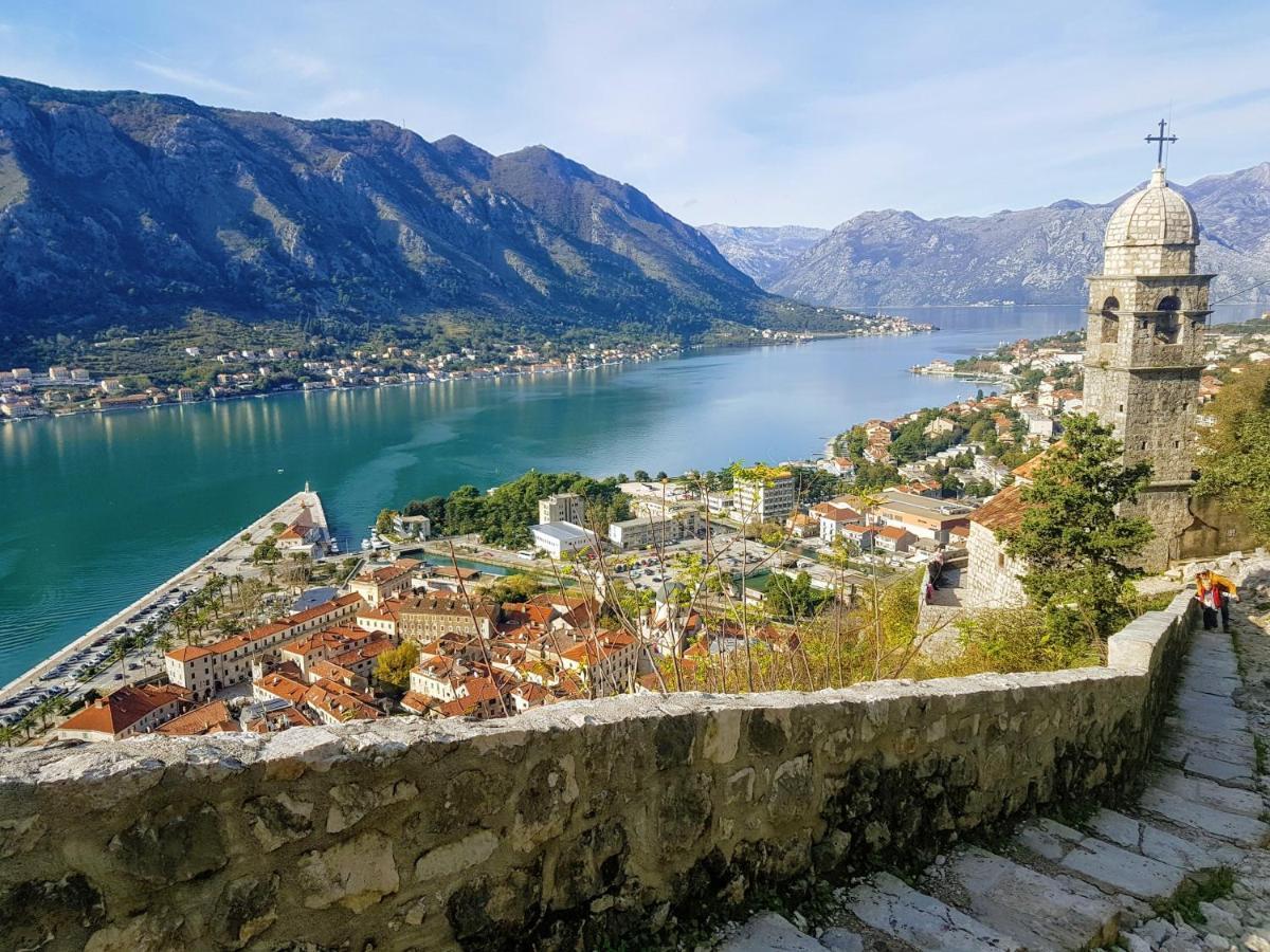La Dolce Vita Apartment Kotor Buitenkant foto